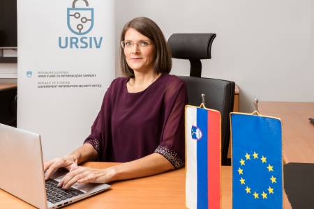 Utrinek iz nove revije S!gnal podjetja Kolektor Sisteh: ZInfV 1 v praksi